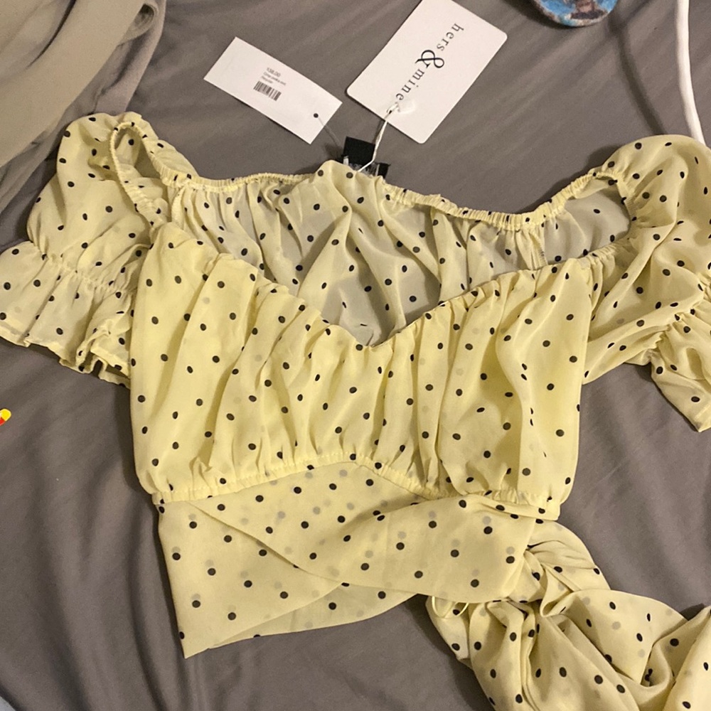 Cropped blouse